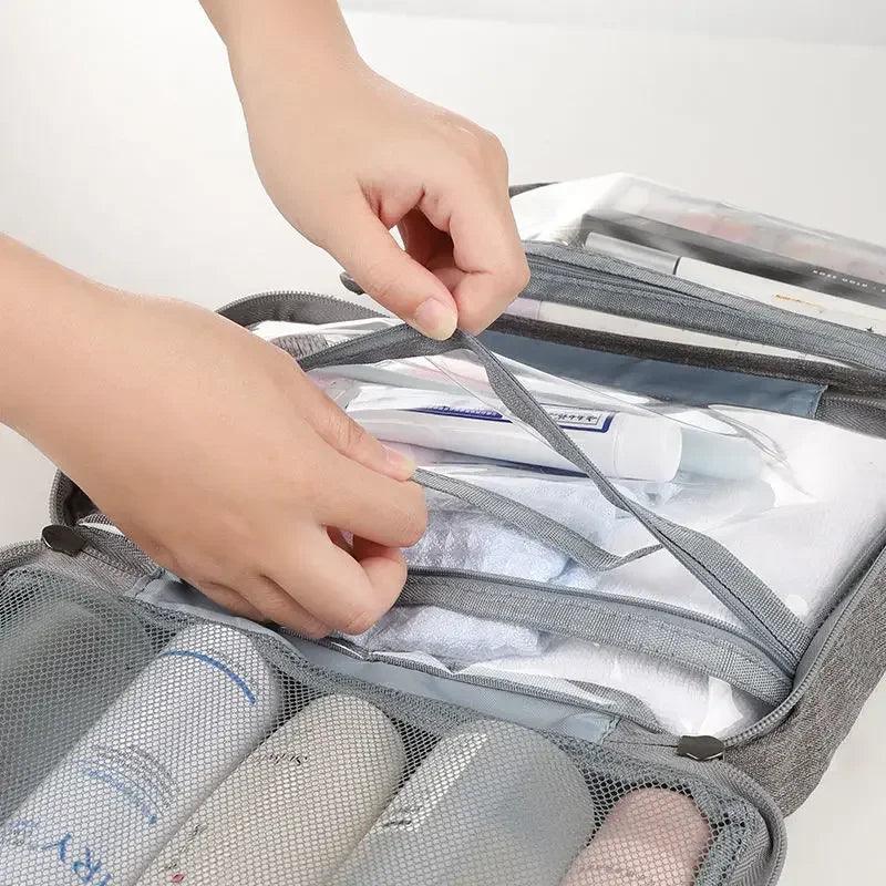 Nécessaire BellaPouch Impermeável com 4 Divisórias / Proteção e Organização Perfeita para Suas Maquiagens e Cosméticos!