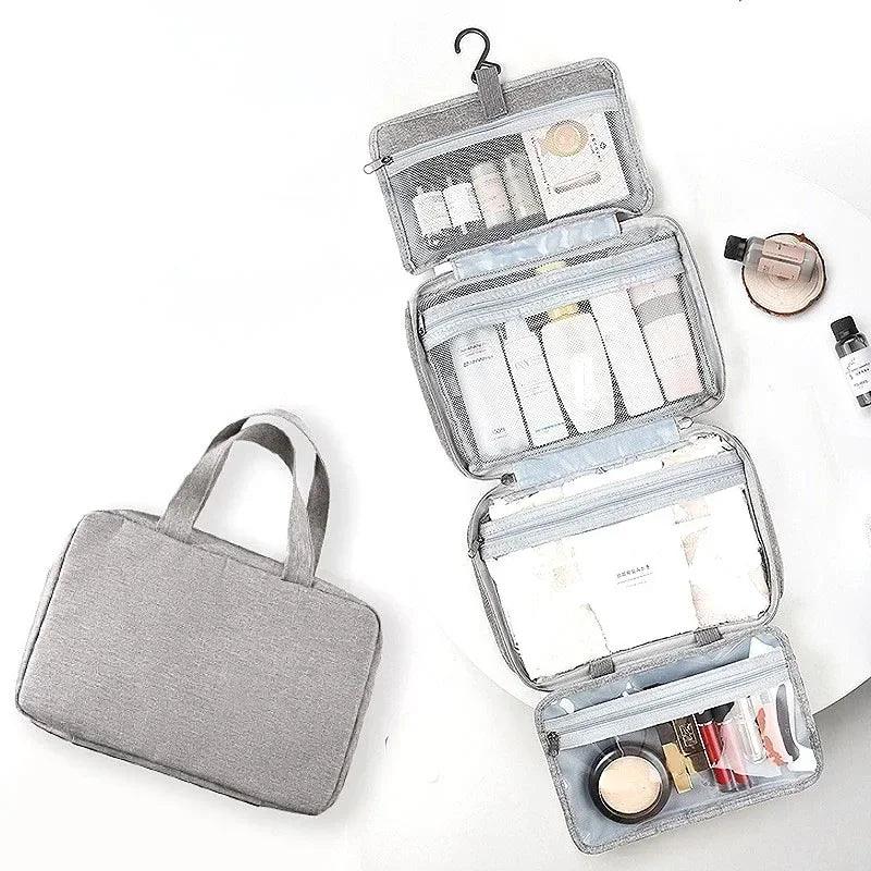 Nécessaire BellaPouch Impermeável com 4 Divisórias / Proteção e Organização Perfeita para Suas Maquiagens e Cosméticos!